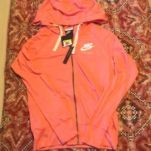 🔥BRAND NEW🔥Nike Hooded Zip Up sweater